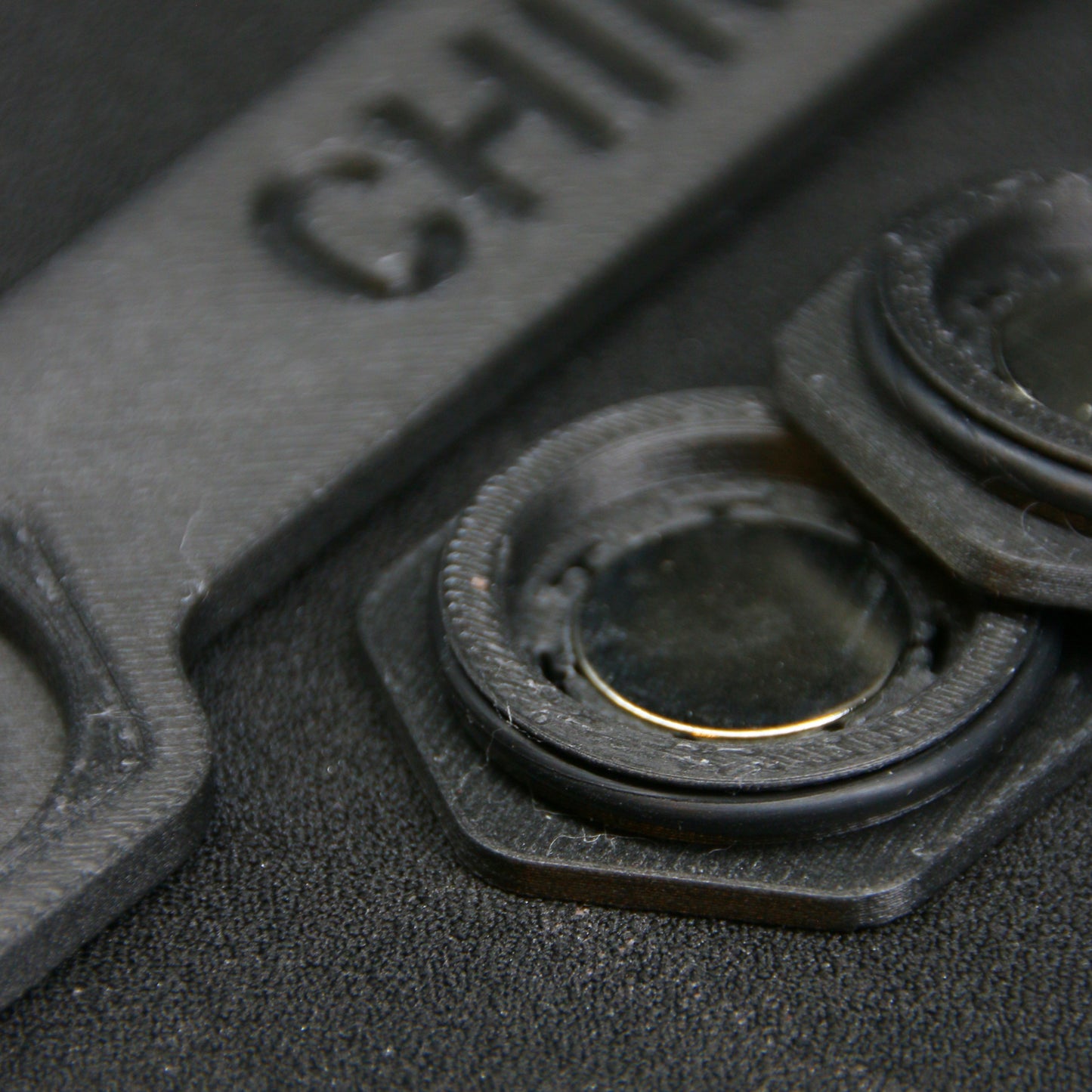 V2 Magnetic License Plate Bracket