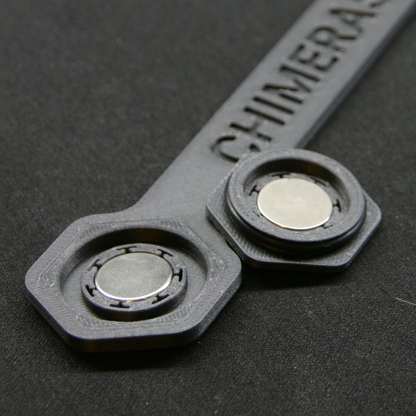V2 Magnetic License Plate Bracket